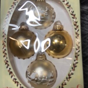 Krebs Ornaments